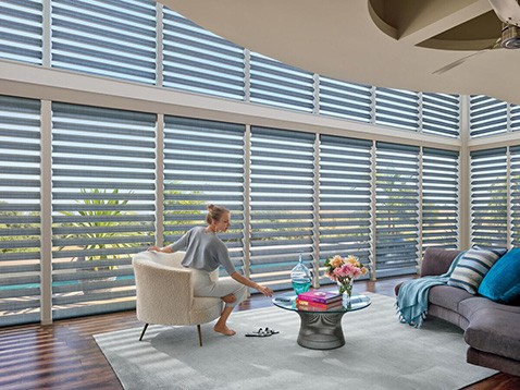 Hunter Douglas Dealer Image